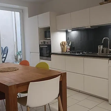 Сasa de vacaciones Chez Marie, Maison Arty