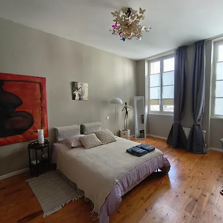 Chez Marie, Maison Arty Сasa de vacaciones *