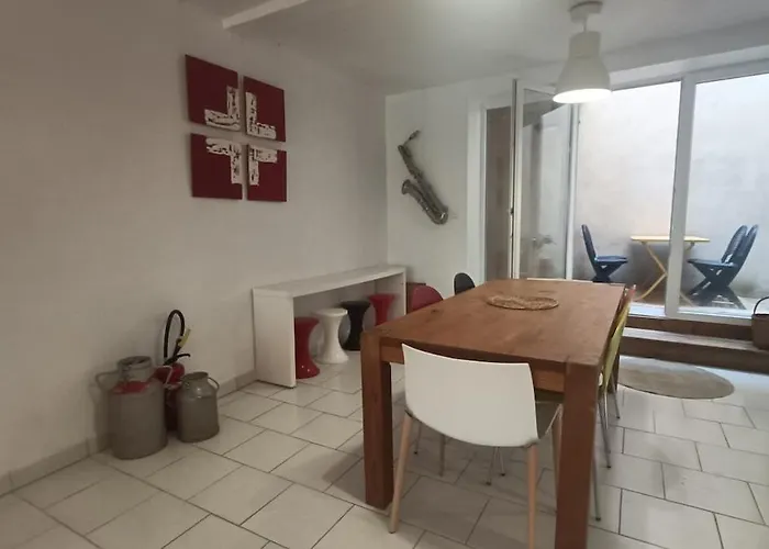 Ferienhaus Chez Marie, Maison Arty Lauzun